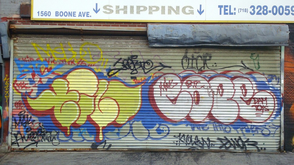Tilt-cope2-bronx-2010-graffiti-street-art-urbain-flop-throw-up-web