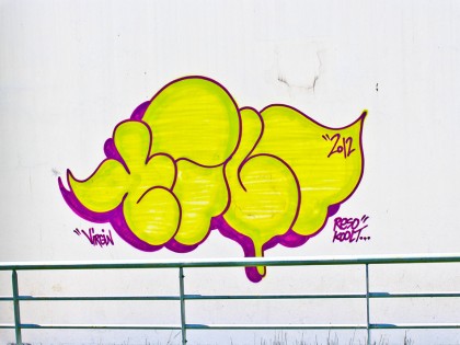 Tilt – Graffiti throw up 2012