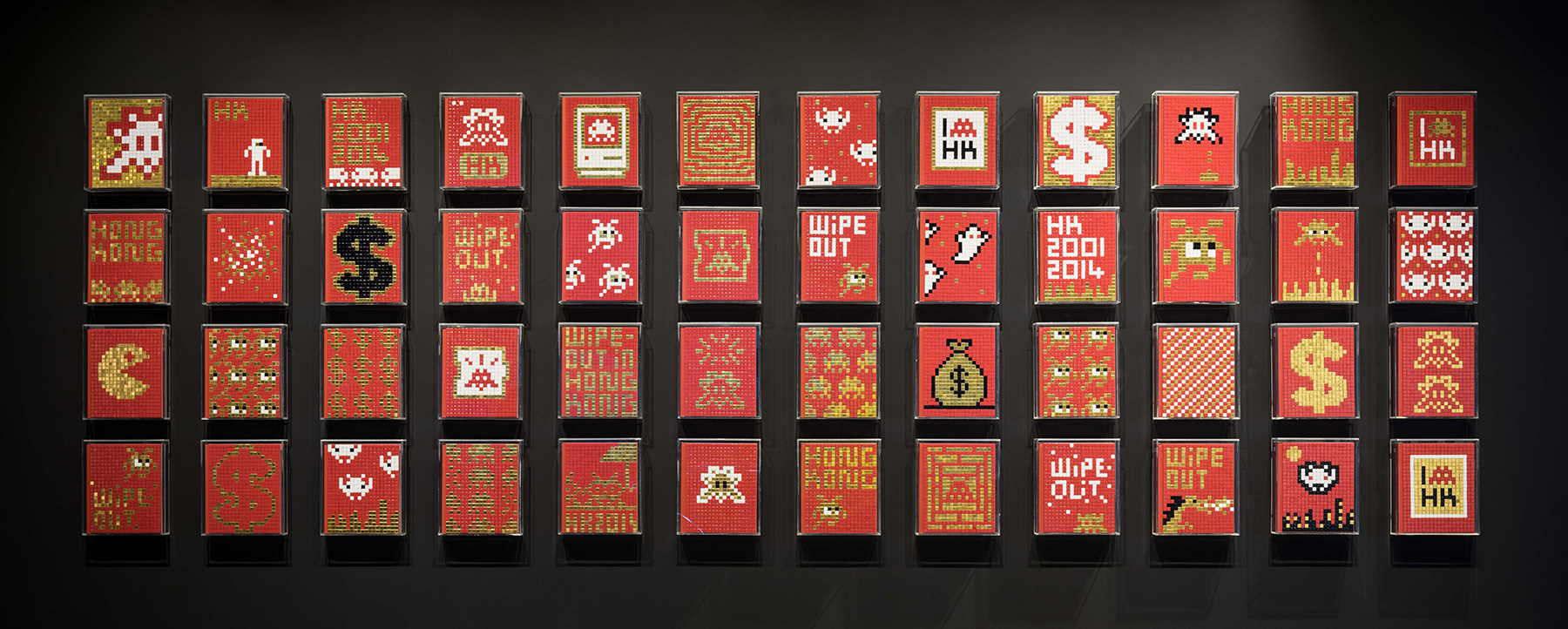 invader-wipe-out-an-explosition-of-invader-in-hong-kong-hoca-foundation-PMQ-alias-street-art-blog-stickers_guide_carte_invasion_livre-23