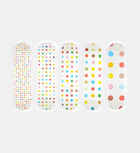 Entitled "Diethylene Glycol", this 5 skateboard decks by Damien Hirst for Supreme are made in 2009. They are signed in the plate by the artist. Format (by skateboard) : 31,1 x 7,6 inches (79 x 19,5 cm). They are sold in there original box.