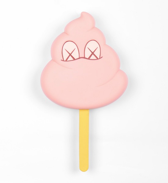 Entitled "Warm regards bar" (pink), this art toys by Kaws is made in 2009. Format : 6,4 x 3,4 inches (16,3 x 8,7 cm). The work is sold in its original box