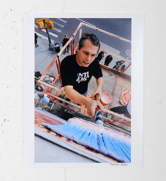 Entitled "Shepard Fairey", this photo (digital c-print) by Martha Cooper is print in 2013. It is signed by the photographer. Format : 14 x 11 inches (35,5 x 27,9 cm). The work is sold unframed.