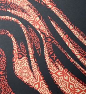 shepard-fairey-obey-giant-mujer fatale-offset-print-art-artwork-collection-oeuvre detail 2 shepard-fairey-obey-giant-mujer fatale-offset-print-art-artwork-collection-oeuvre detail 2