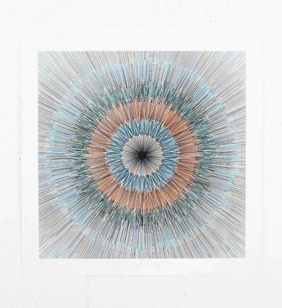 Entitled "Split circle", this screen print by Kai and Sunny is an edition of 100. Made in 2015, it is signed and numbered by the artists. Format : 22,4 x 22,4 inches (57 x 57 cm). The work comes with a certificate of authenticity. It is sold unframed.