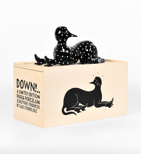 parra-pieter-janssen-down-black-version-artwork-art-sculpture-porcelain-2013-limited-edition-25