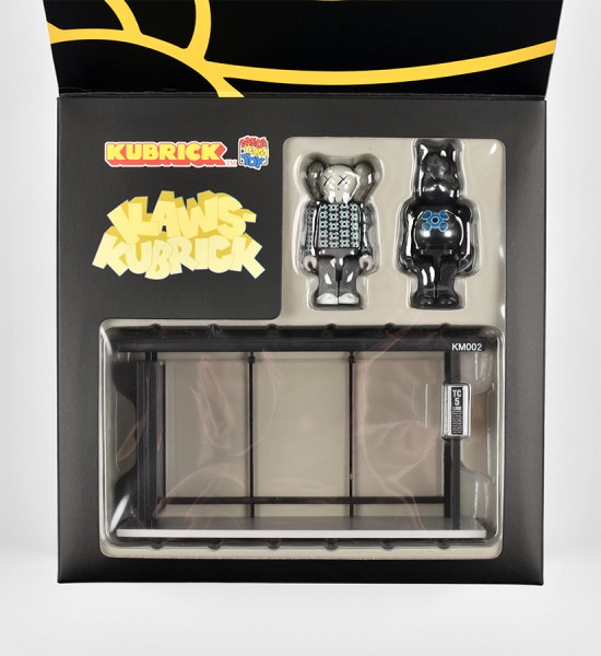 kaws-brian-donnelly-medicom-toy-kubrick-bus-stop-series-volume-2