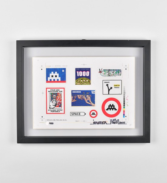 invader-franck-slama-signed-stickers-screen-print-2011-serigraphie-art-oeuvre