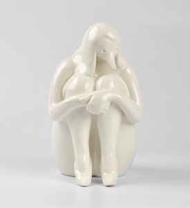 parra-case-studyo-cold-white-porcelain-sculpture parra-case-studyo-cold-white-porcelain-sculpture